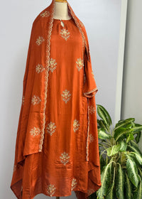 Mul Chanderi Hand Detailed Kurti Set