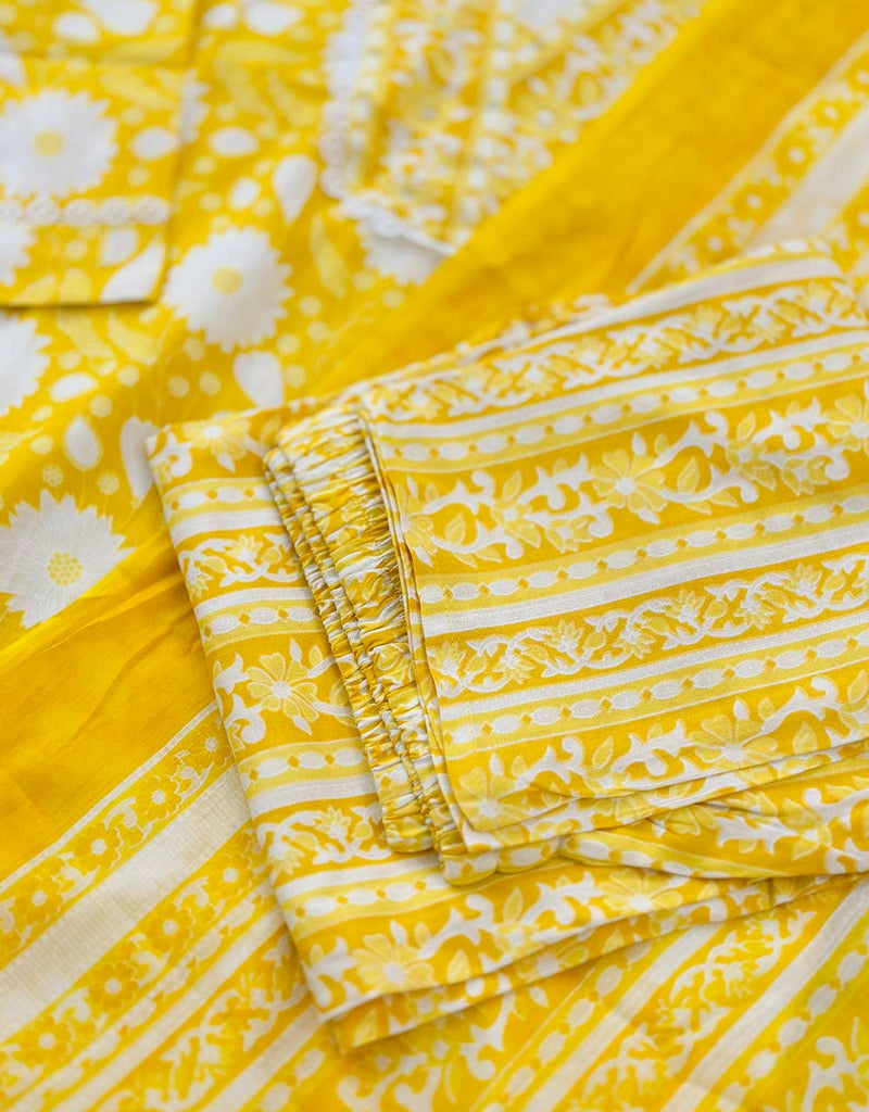 Timeless Comfort – READY TO WEAR PURE COTTON KURTI SET ✨