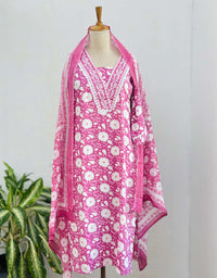 Timeless Comfort – READY TO WEAR PURE COTTON KURTI SET ✨