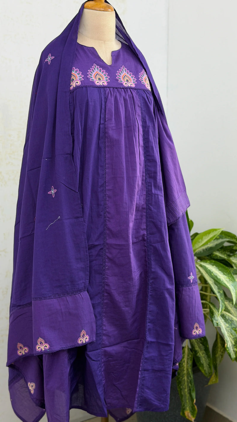 🌸 Pure Cotton Embroidered Anarkali Set 🌸