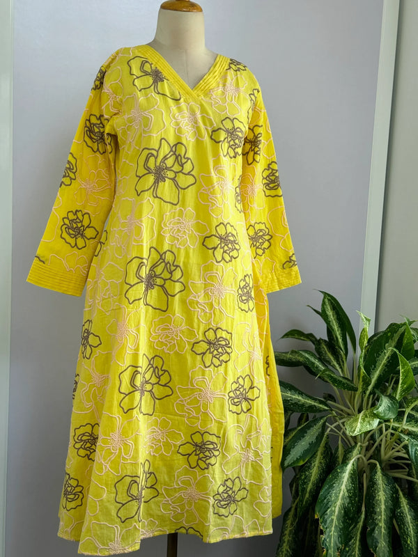 Pure Mul Cotton Embroidered Kurti Set